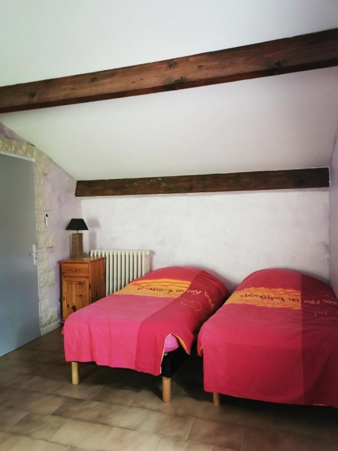 Charmant Appartement Dans Corps De Ferme Aiglun Aiglun  Exterior foto